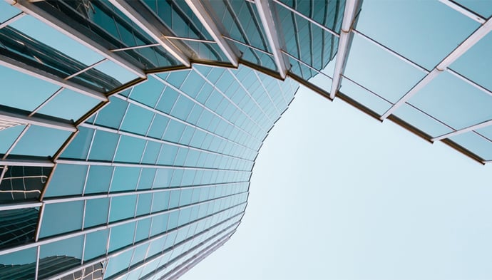 curved-windows-690x393